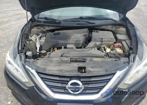 2016 Nissan Altima 2.5 z USA, uszkodzony, nr VIN 1N4AL3AP9GN385182